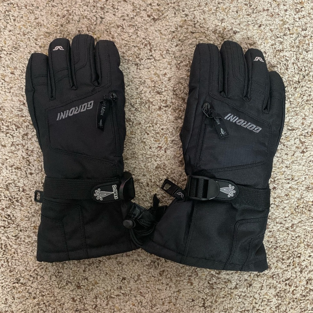 Junior’s unisex snow gloves